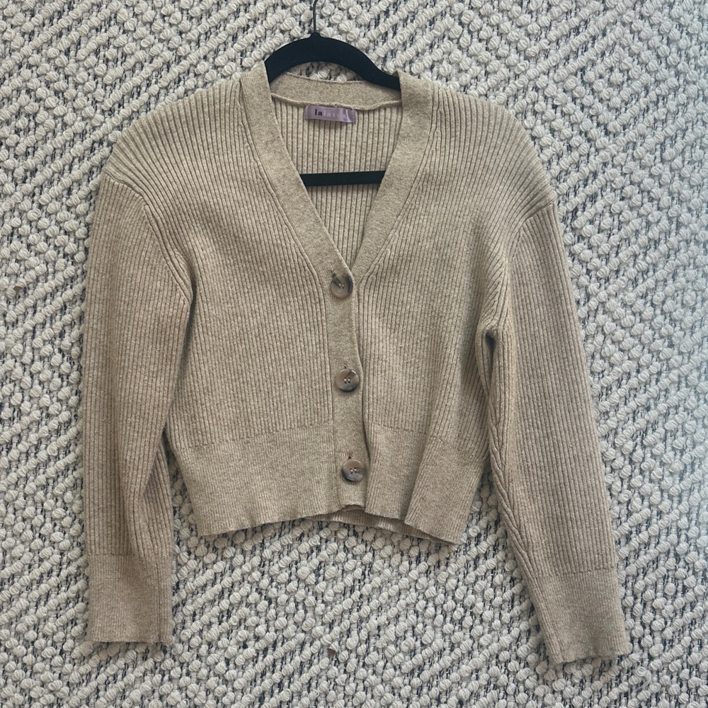 Elegant Beige Ribbed Cardigan Sweater